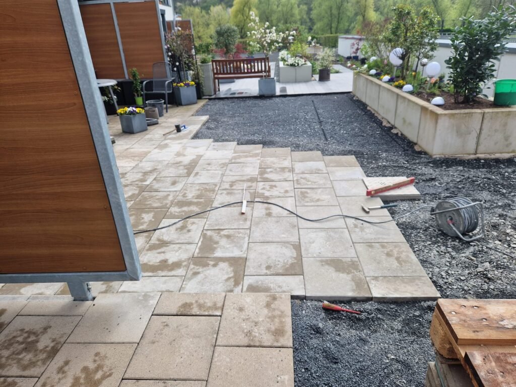 Terrassenbau fast fertig